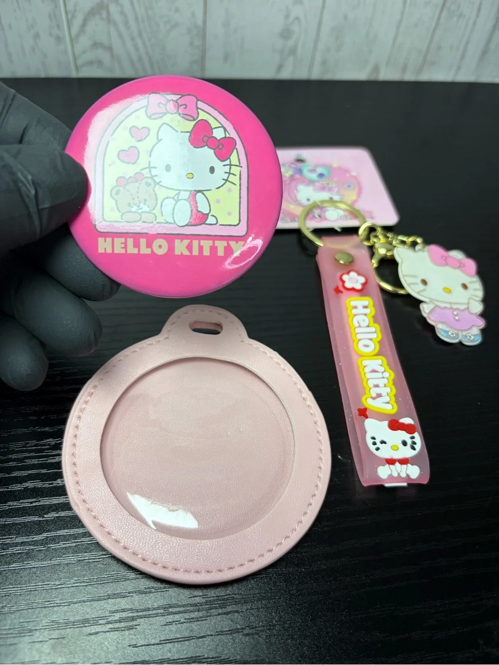 Hello Kitty Pink Luggage/Book Bag Tag and Keychain Set “Keychain Styles Vary”